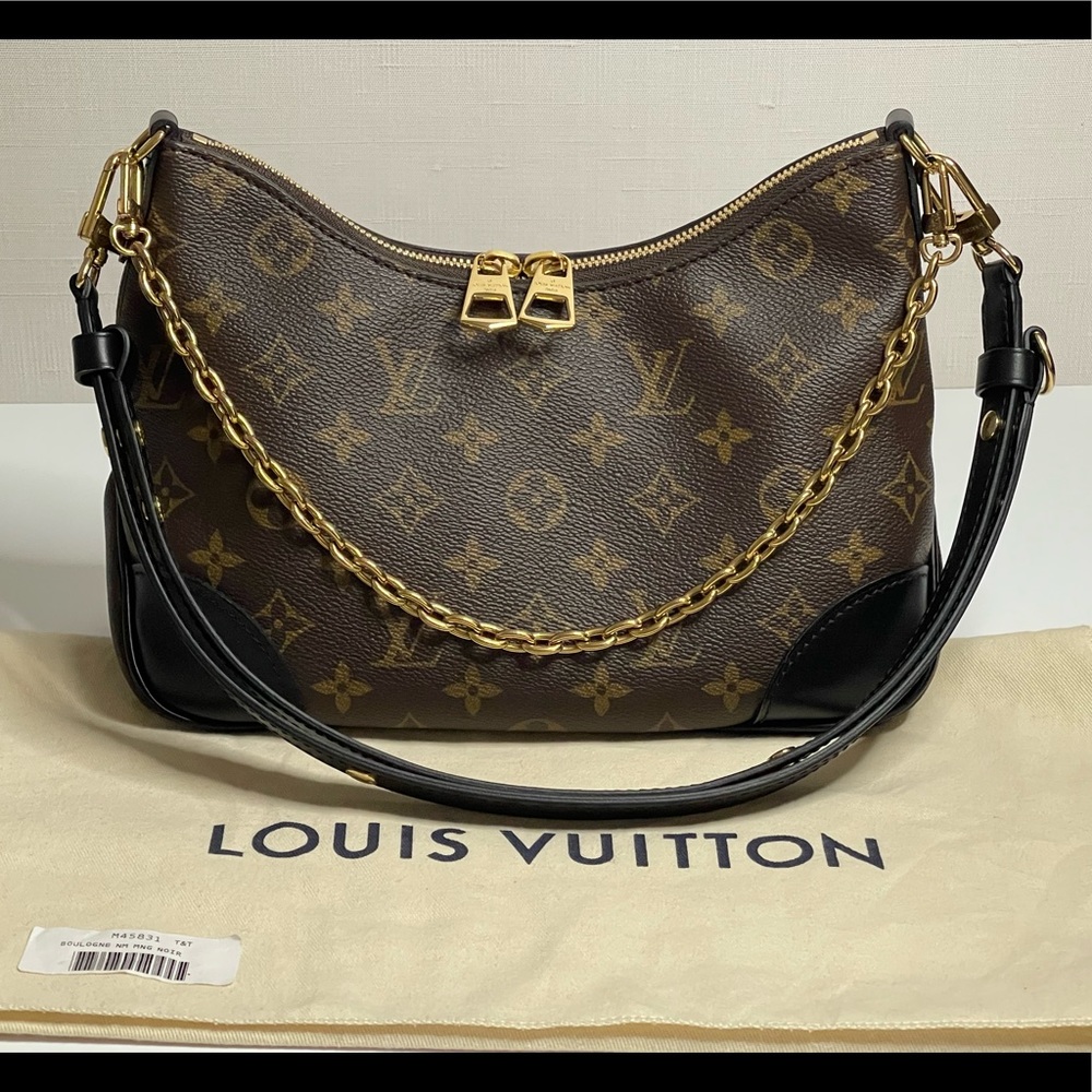 Louis Vuitton Boulogne, black leather